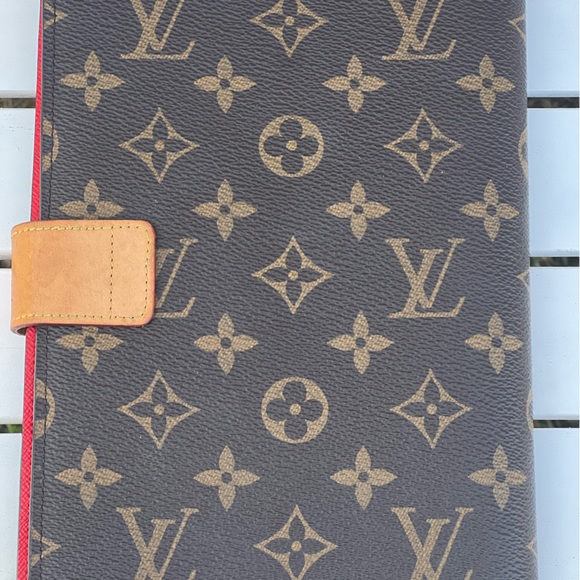 AUTHENTIC!! Louis Vuitton Couverture carnet Paul notebook cover - Picture 2 of 8